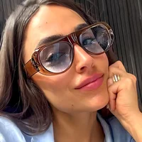 Nouvelles lunettes de soleil ovales femmes hommes Cool marque concepteur lunettes de soleil colorées femme mâle en plastique grand cadre lunettes extérieures 1