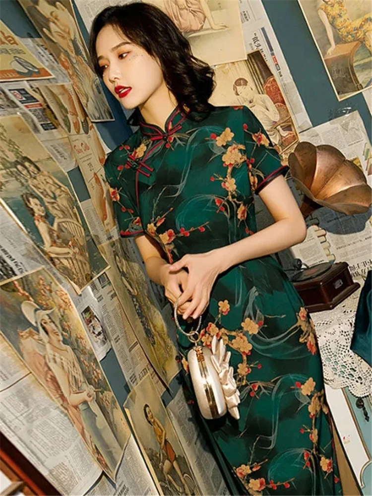 green emerald velvet dress Green bamboo Cheongsam for women, sleeveless green Qipao, midi Qipao   Beth&Brian Qipao