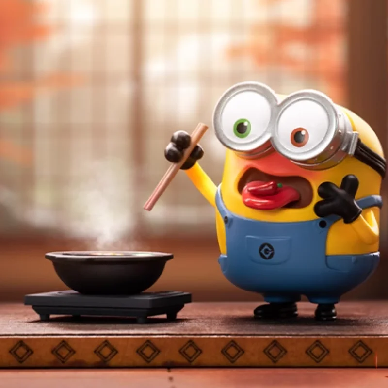POP MART-Minions de viaje de China, serie Blind Box, juguetes, Guess Bag, Mystery Caixa, Surpres figura de acción, modelo lindo