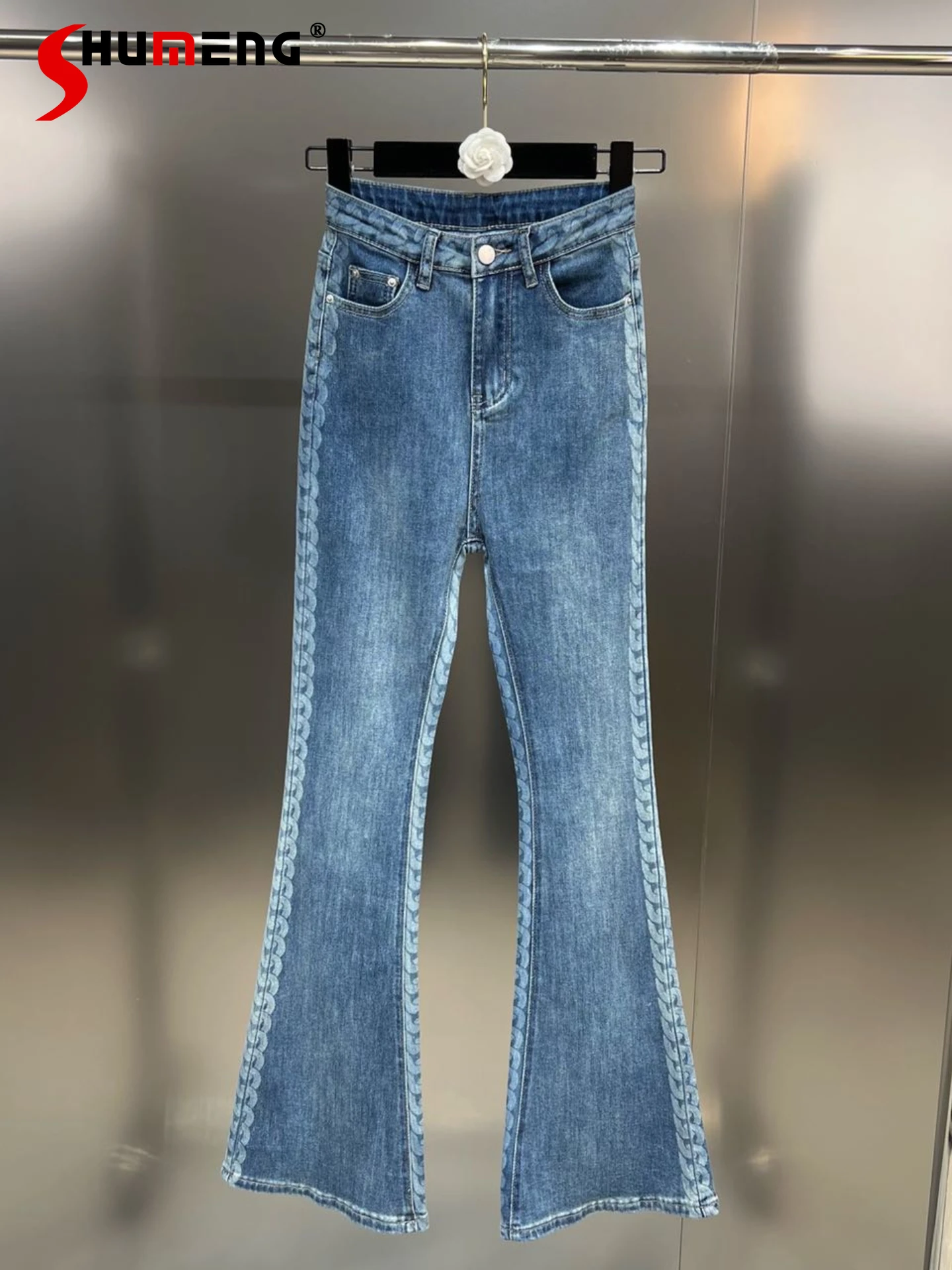 

2022 Early Autumn Women Fashion Simple Elegant Side Chain Gradient Denim Pants Ladies Streetwear Slimming Flared Hot Girl Jeans