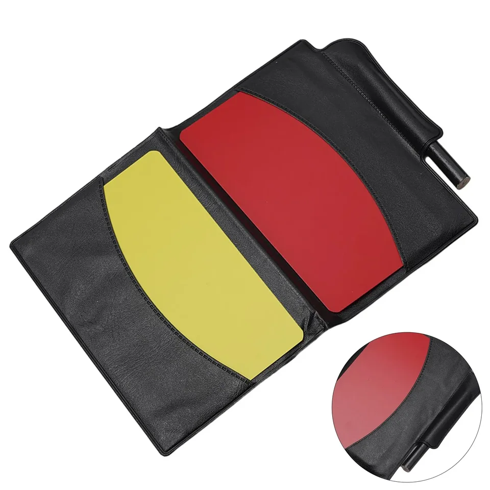K per arbro di calcio con carte gialle rosse Fornura di