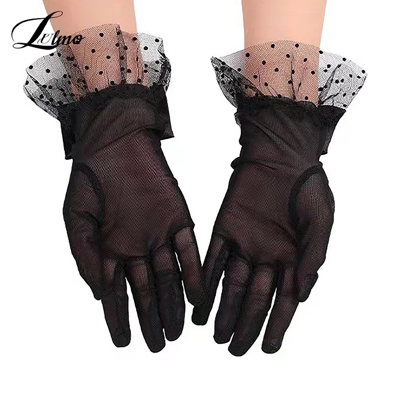 

1 пара, короткие перчатки в горошек, с бантом