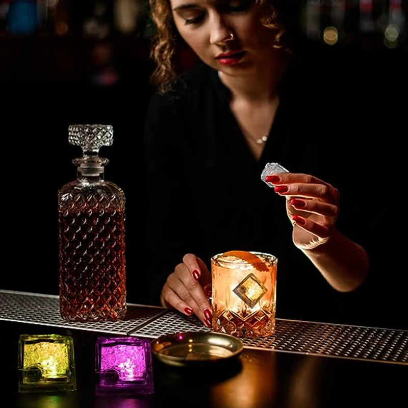 รูปสินค้า LED Ice Cube หลายสีกระพริบเรืองแสง ตกแต่งปาร์ตี้
