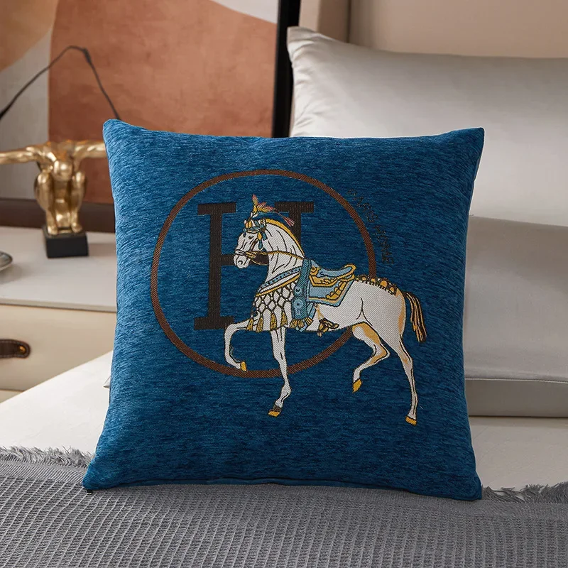 Croker Horse 45cm Throw Pillow Cushion Covers Pack Of 1 Pcs Luxury Horse Embroidery Modern Style Couch Sofa Pillow Covers 4