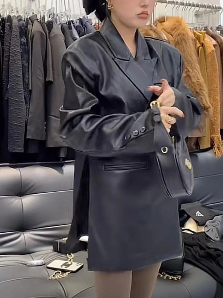 Рисунок 6 - Женская куртка BZVW из искусственной