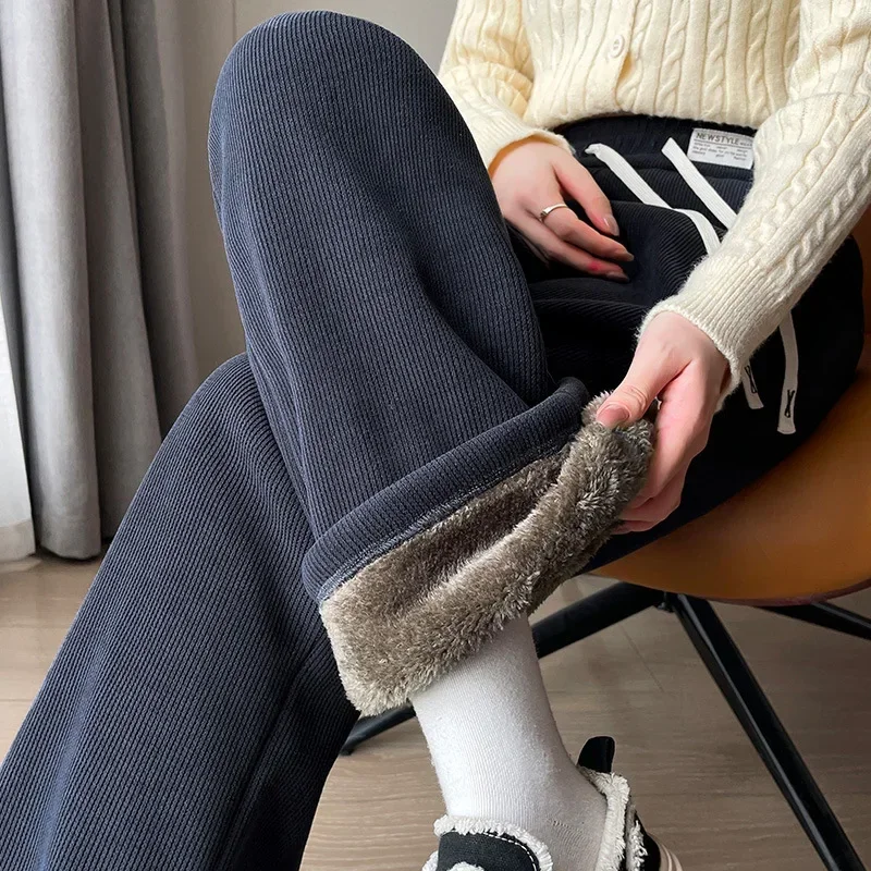 Winter Lamb Wool Wide Leg Pants Women's Sweatpants Coldproof Thick Velvet Windproof Keep Warm Cotton Corduroy Straight Leg Pants 2