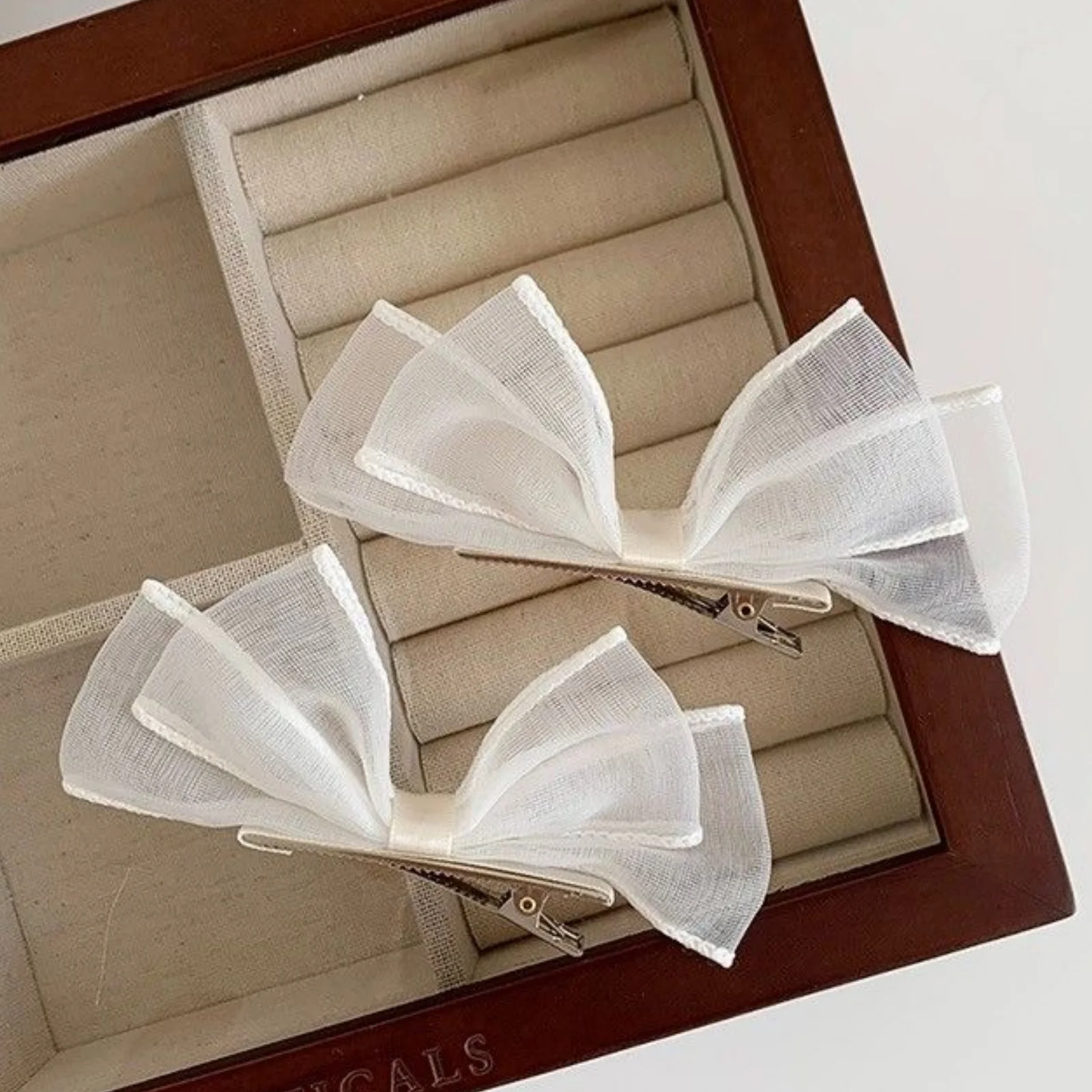 2pcs Elegant Mesh Bow Hair Clips Sweet Side Bangs Hair Card Temperament Forehead Clip Headdress Duckbill Clip