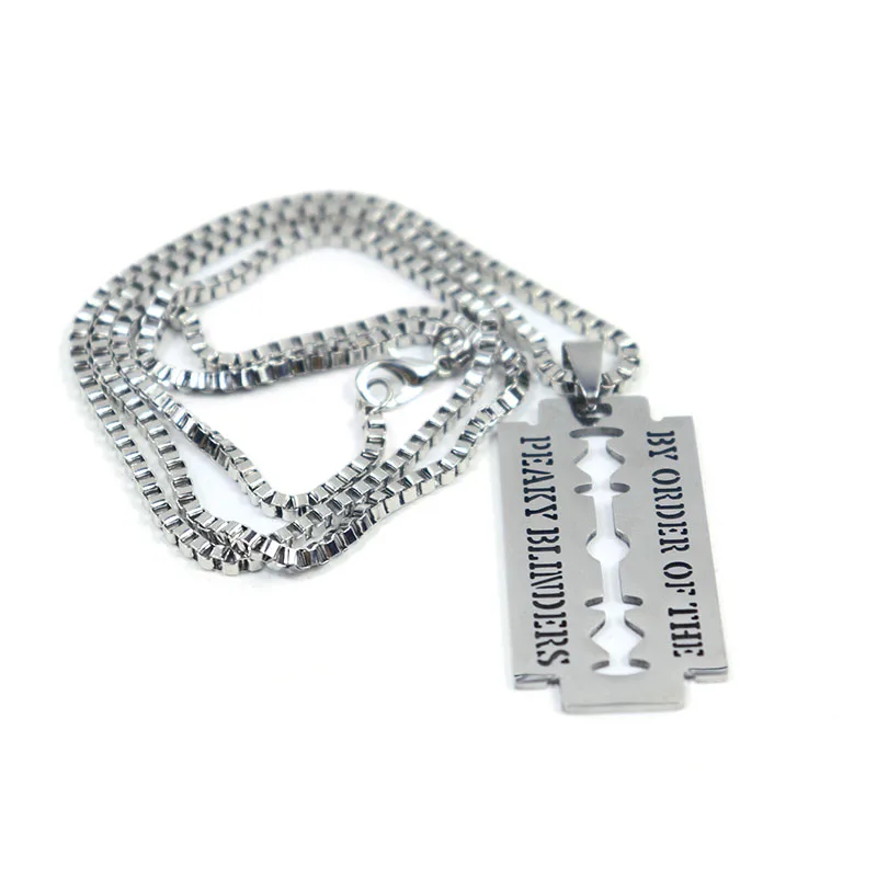 Collana da uomo Punk con pendente a forma di lama in acciaio inossidabile collana con ciondolo a forma di rasoio in acciaio inossidabile gioielli con lama in oro