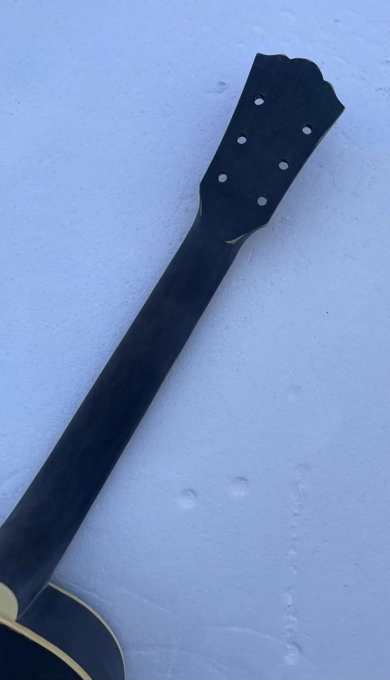 S027e7ab7474e4a6ba59935464f99b85ei