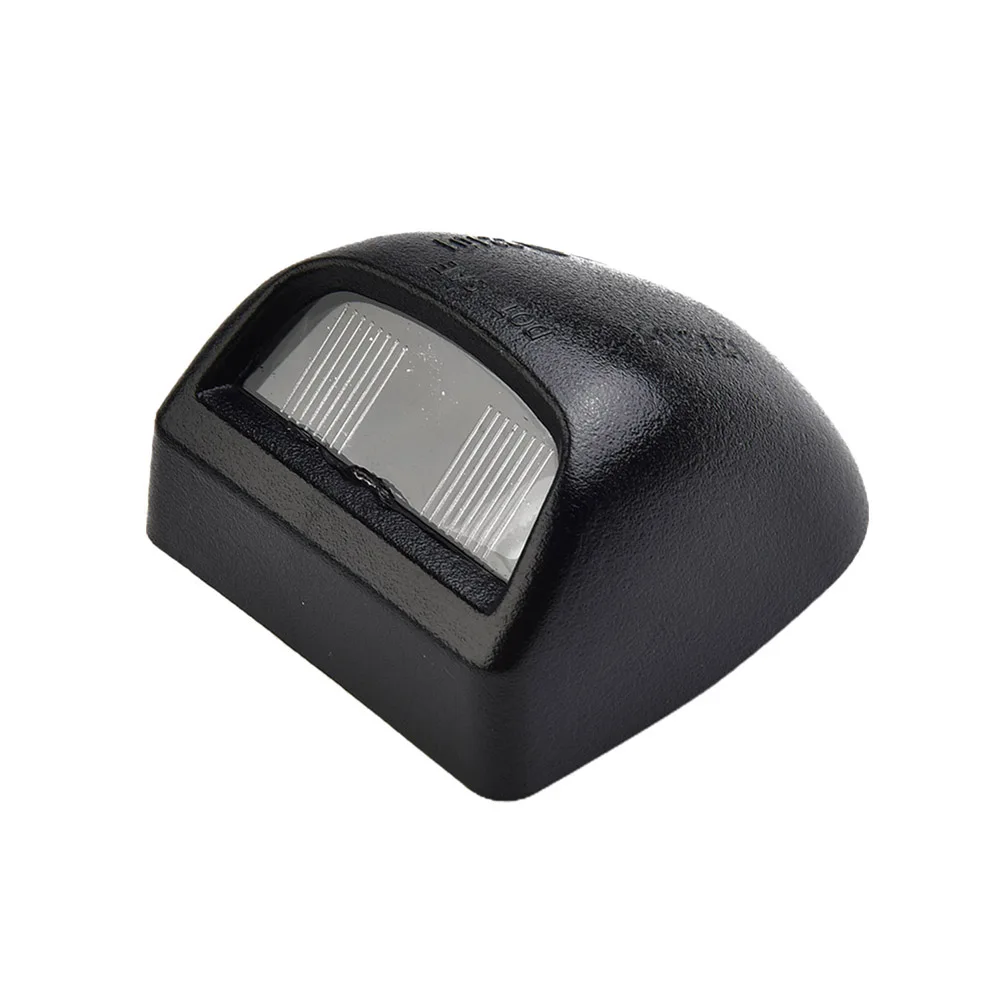 

15049281 License Light Cover For Chevrolet Silverado 22788117 22794700 68150 Car For Chevrolet Avalanche Silverado