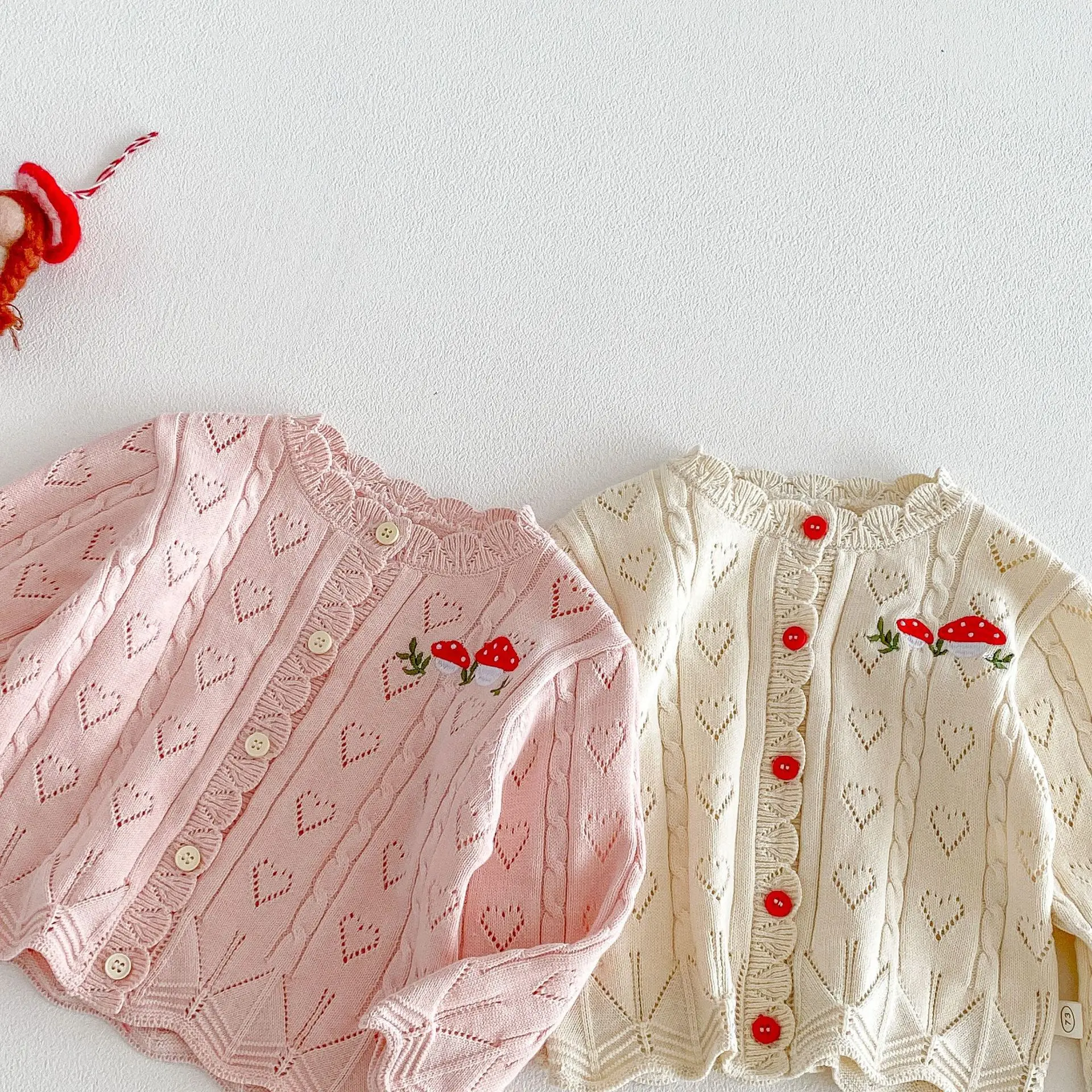 여아용 면 니트 가디건 0-5세 어린이 봄 버섯 자수 하트 패턴 스웨터 귀여운 여아 니트 상의