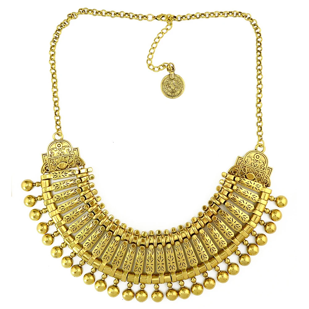 قلادة تراثية بنقشة بدوية فاخرة