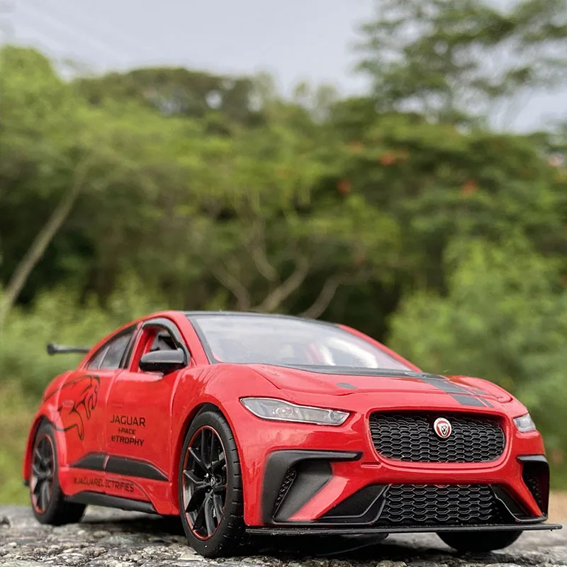 NEW 1:32 Jaguar I PACE Alloy Racing Car Model Diecasts & Toy Vehicles Simulation Metal Toy Car Model Sound Light Toy Gift 5