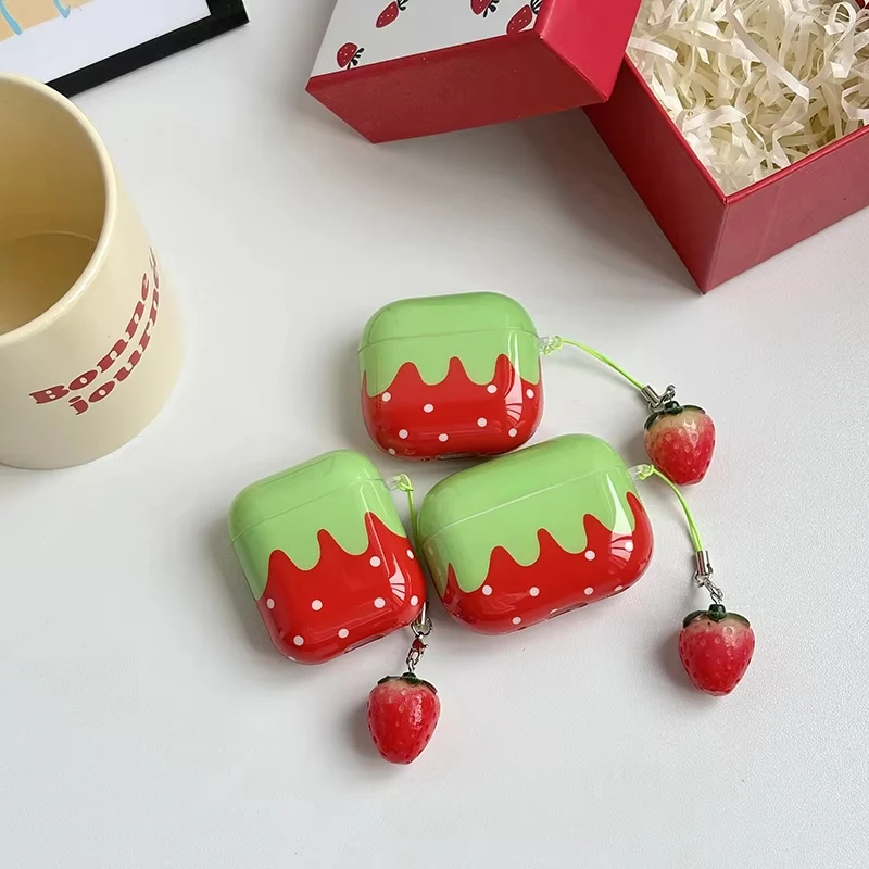 Strawberry White Polka Dot TPU Earphones Case For AirPods