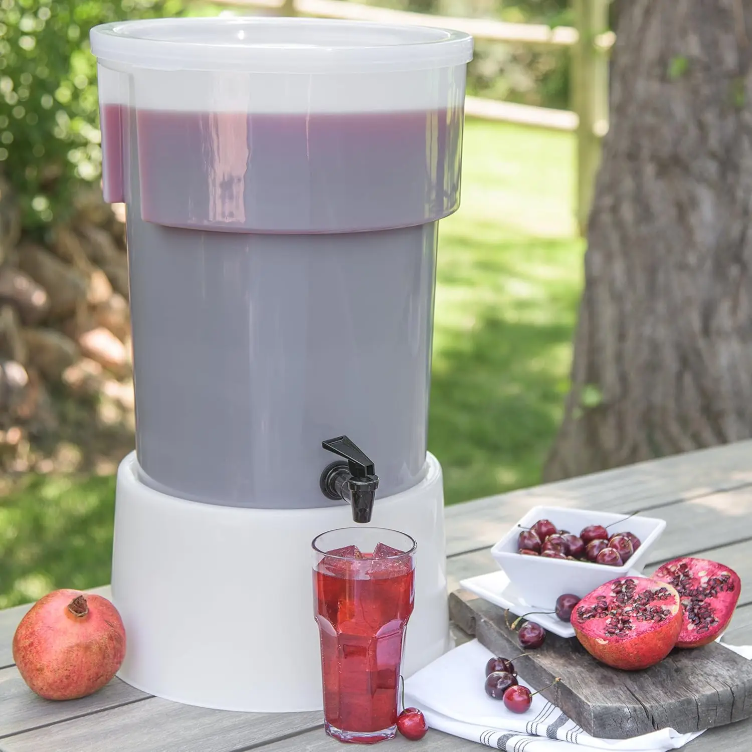 FoodService Products Round Beverage Dispenser Drink Dispenser with Spigot for Catering, Plastic, 5 Gallons, White 4