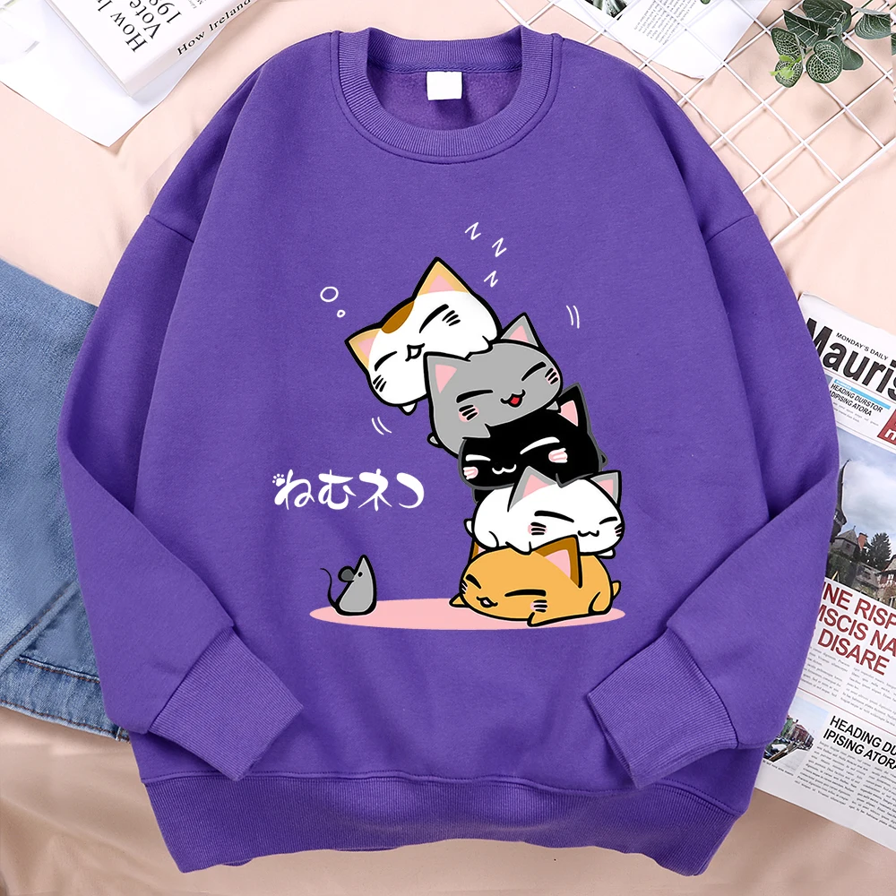 Cute Stacked Cats Sleeping Don'T See The Mouse Men Clothing Anime Pullover Hoodies Loose Fleece Hoody Casual O-Neck Streetwear