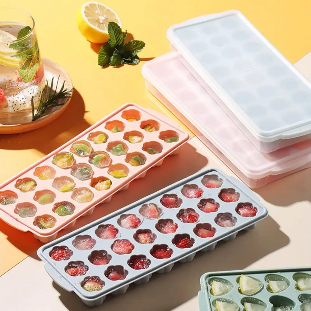 Homemade Ice Cube Mold New Cute Wind With Cover Tape Ice Box Heart Refrigerator Box Children