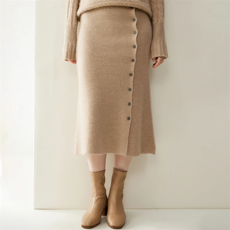 Skirt worn in office setting