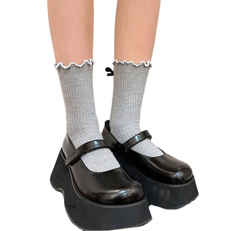 Рисунок 3 - Носки до щиколотки в стиле Лолиты с рюшами