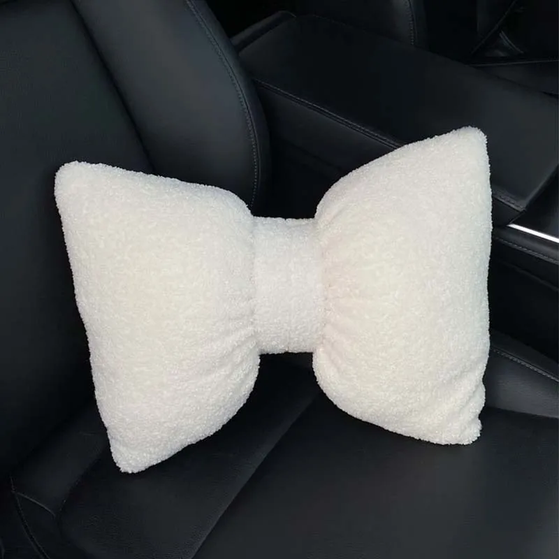 thumbnail image 1 of Cojín para reposacabezas de coche con lazo blanco de lana de cordero, almohada para el cuello, reposacabezas para asiento de coche, soporte lumbar, almohada cervical para coche con bonitos dibujos ani, 1 of 5