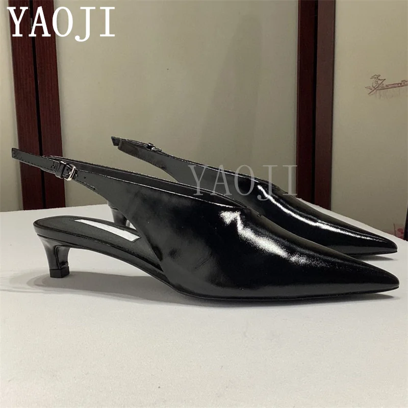 

Туфли-лодочки женские на среднем каблуке, заостренный носок, искусственная кожа, сандалии-гладиаторы, шпильки, цвет черный/белый, лето