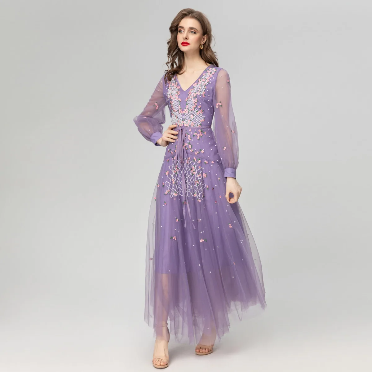 

2024 Runway Luxury Brand Women Dress, Elegant Dress Luxury High Quality, V-neck Large Hemline Mesh Embroidery Beaded Long Dress