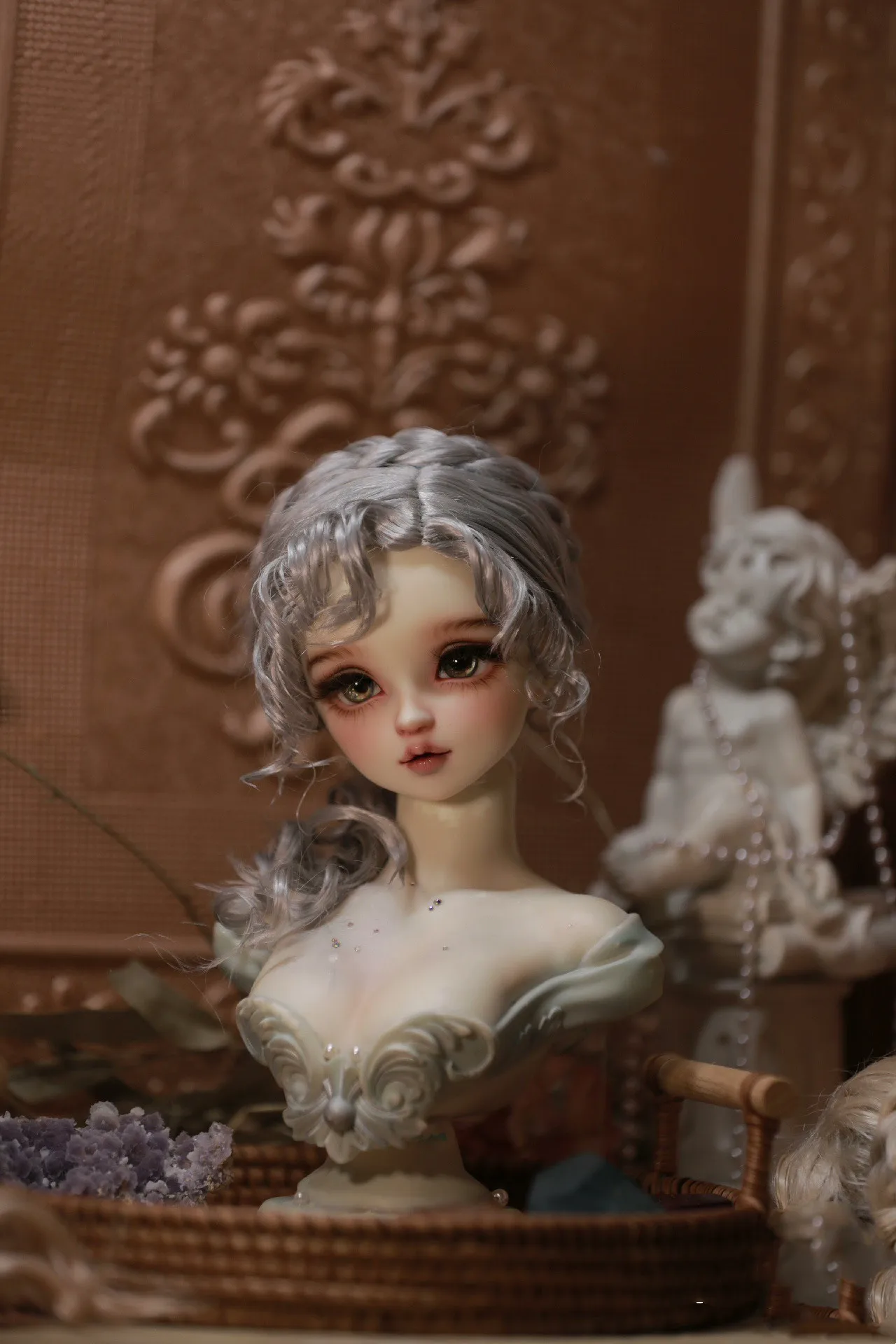 

Western Style Silver-Grey Wig, 1/3 BJD Doll Imitation Mohair Styling Hair Free Shipping