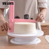 1Pc Adjustable Cake Scraper Fondant Spatulas Cream Cake Edge Smoother Cake Decorating Tools DIY Bakeware Kitchen Accessories 1