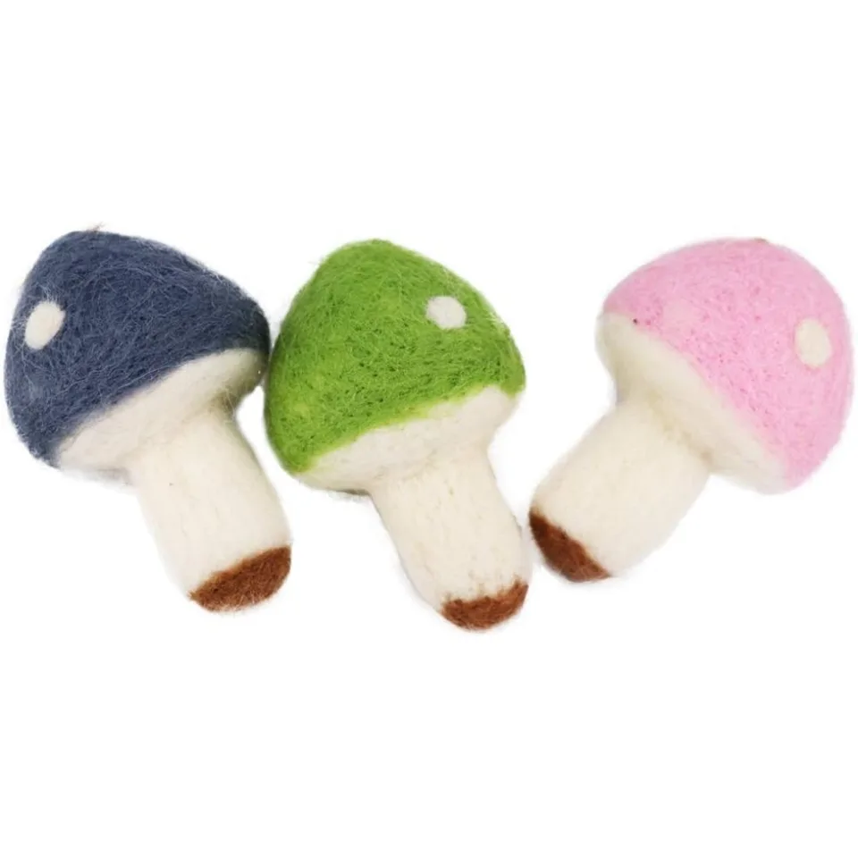 Handmade Wool Mushroom Garland Art Set