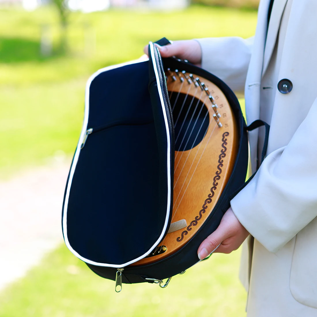 

Leia Harp Bag Harp Storage Bag Portable Waterproof Harp Organizer with Carrying Handle Stringed Instrument Accessories