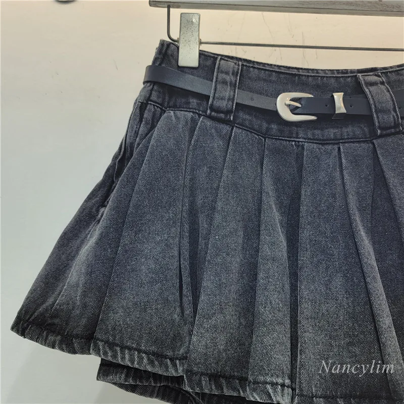 Korean Style Summer Retro Black Denim Skirted Shorts for Women Youthful-Looking Design Pleated High Waist Slimming Culottes 2024