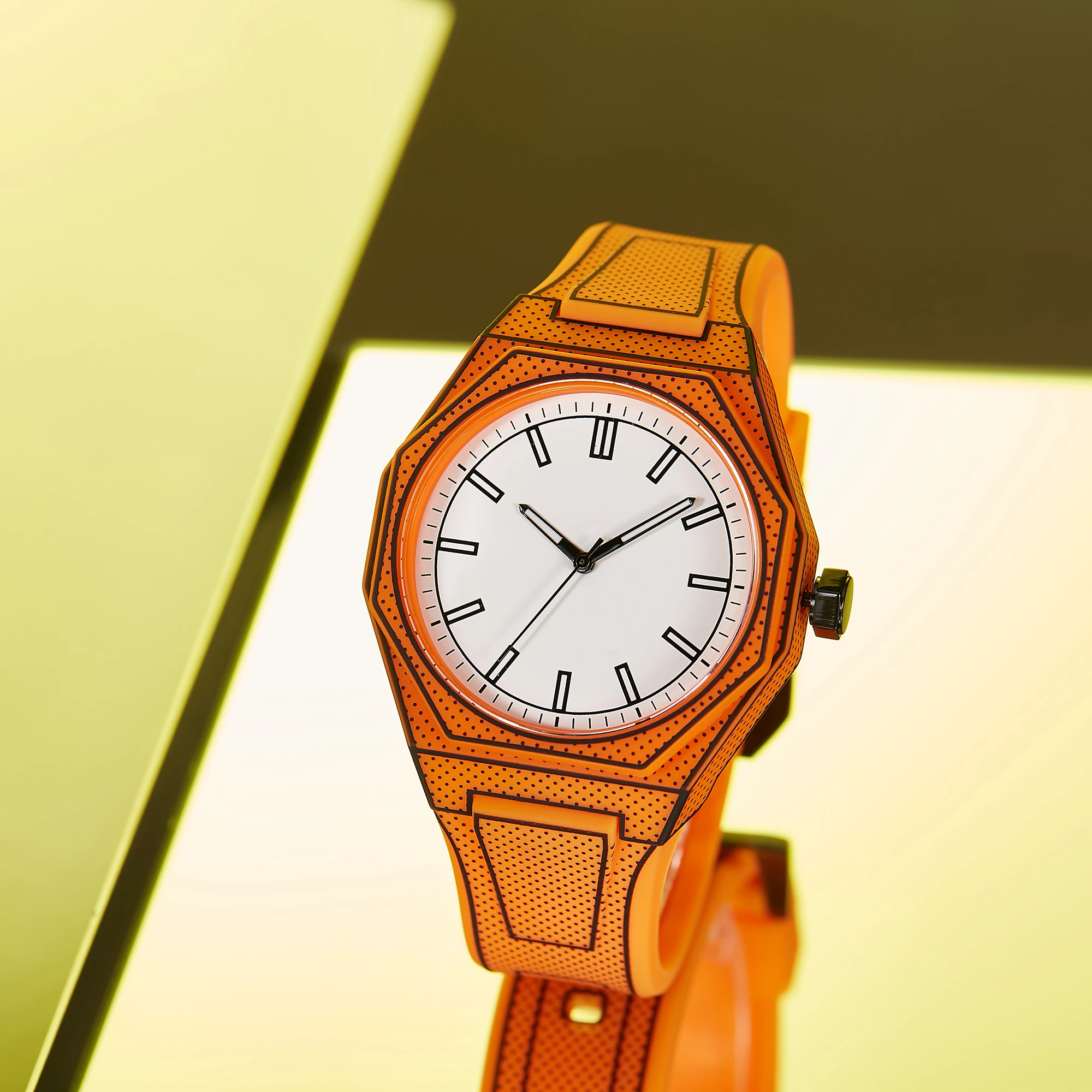 ساعة رجالية خفيفة الوزن مصنوعة من مادة البولي كربو...