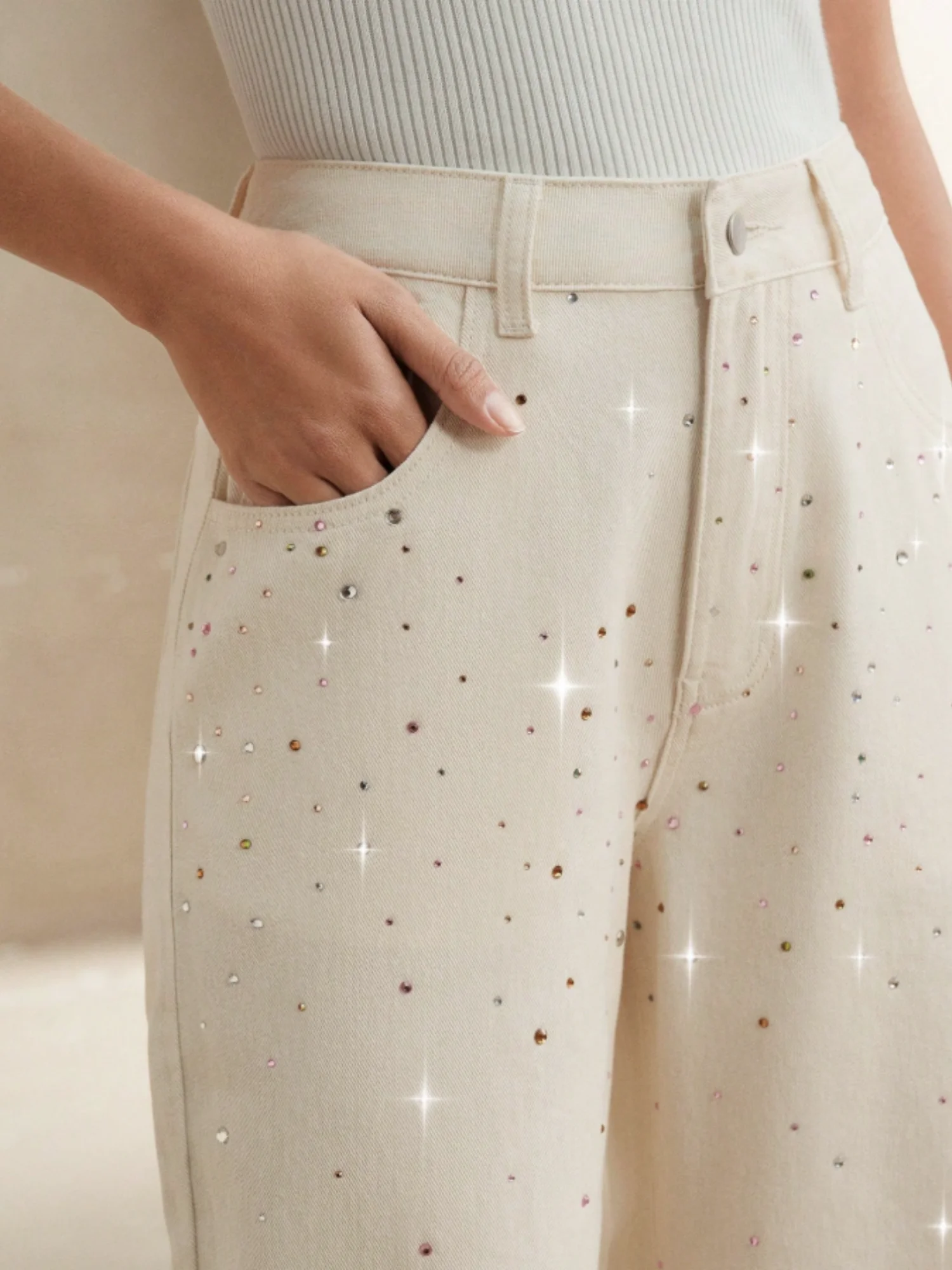 2025 autumn new style white women's wide-leg jeans with colorful diamond design loose fit slimming effect and good draping qua 5