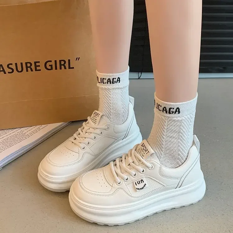 Spring Korean Version Thick Bottom Pure Color Sports Skate Shoes Women Casual Street Photography Shoes White Sneakers