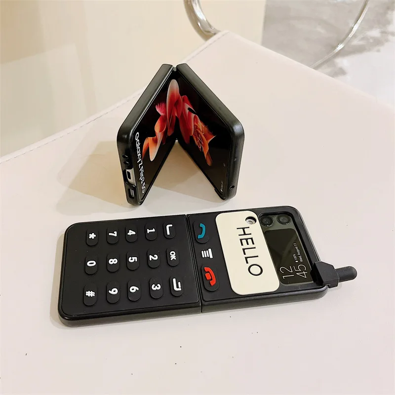 

Creative Gamepad Retro Phone Case for Samsung Galaxy Z Flip 3 Hard PC Back Cover for ZFlip3 Case Protective Shell