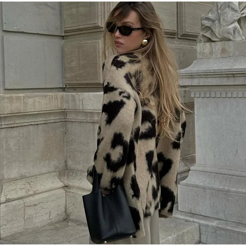 Retro Knitted Leopard Cardigan Women Casual V-neck Soft Open Sweaters Female Autumn Versatile Elegant High Street Knitwear