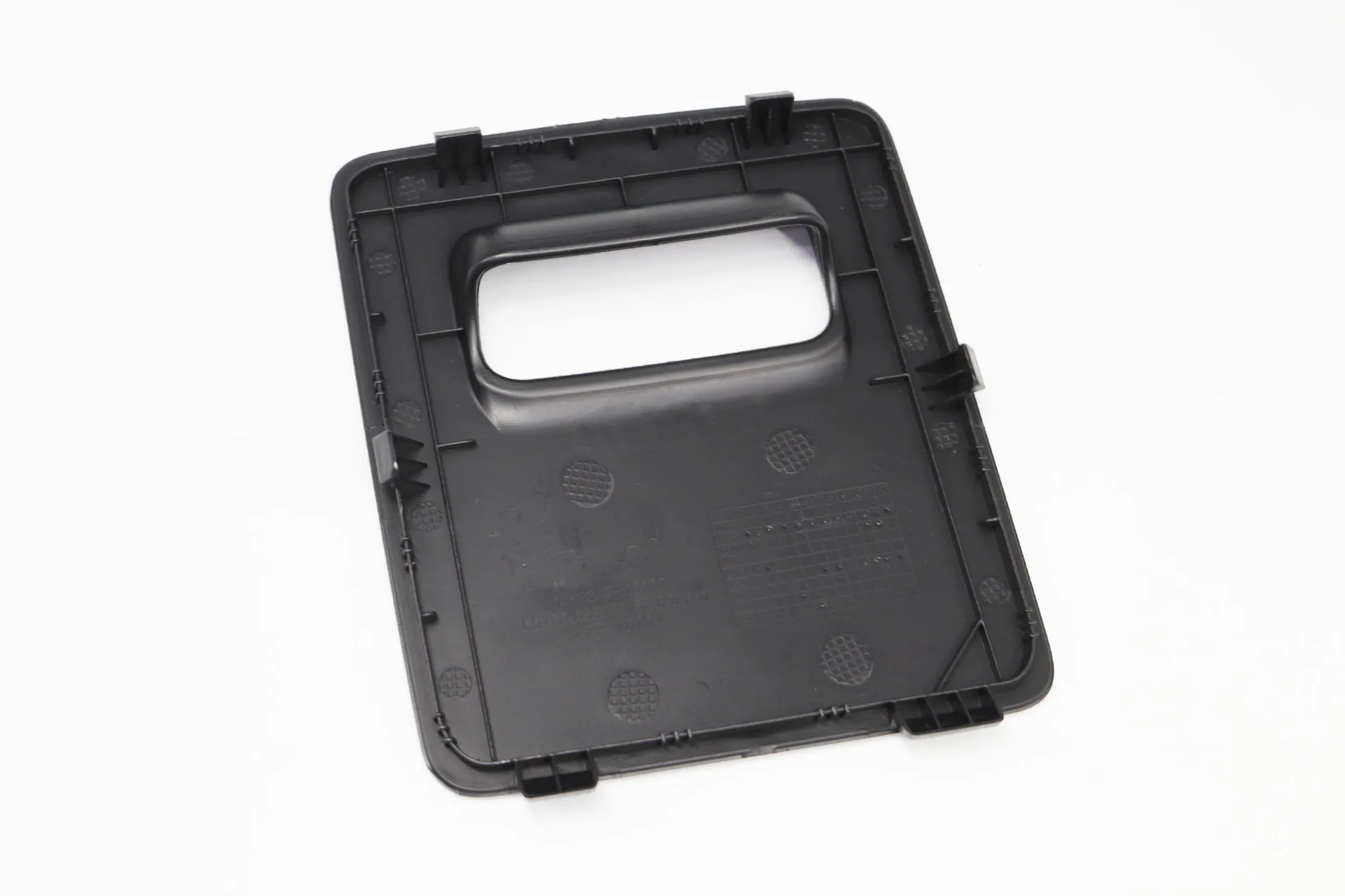 Kia Sportage Interior Fuse Box Cover 84756D9000WK 84756-D9000WK radiator condenser tank cap For 2016-