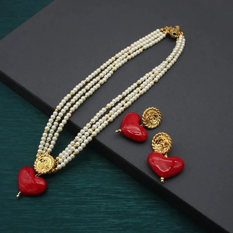 

Vintage Red Heart Hand-Fired Lucite Earrings Necklace Jewelry Set For Women