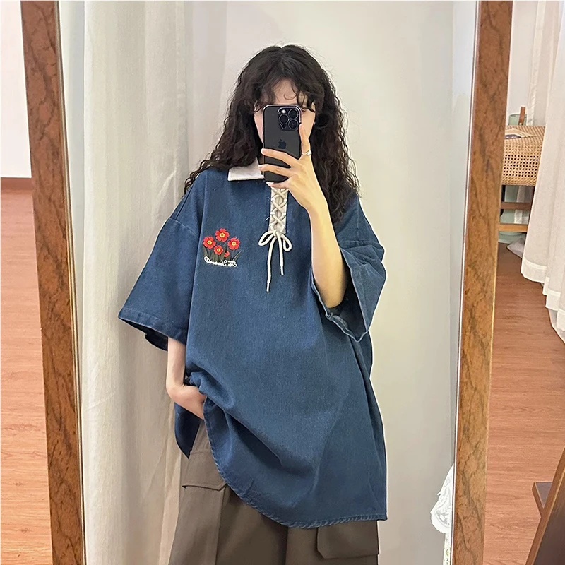 

Sandro Rivers Loose Fit Vintage Floral Embroidered Denim Polo Shirt Short Sleeve T-Shirt with Turn-Down Collar for Women