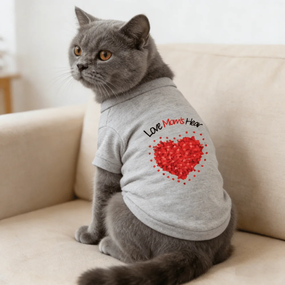 1pc Love Mom's Hear 프린트 애완동물 반팔 셔츠, 새로운 발렌타인 데이 컬렉션 소프트 올 시즌 애완동물 반팔 티셔츠