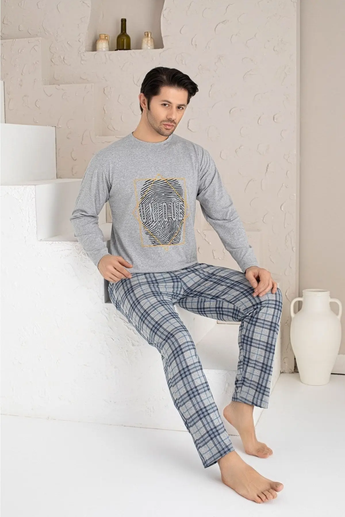 Men's Plaid Patterned Long Sleeve Crew Neck Pajama Set