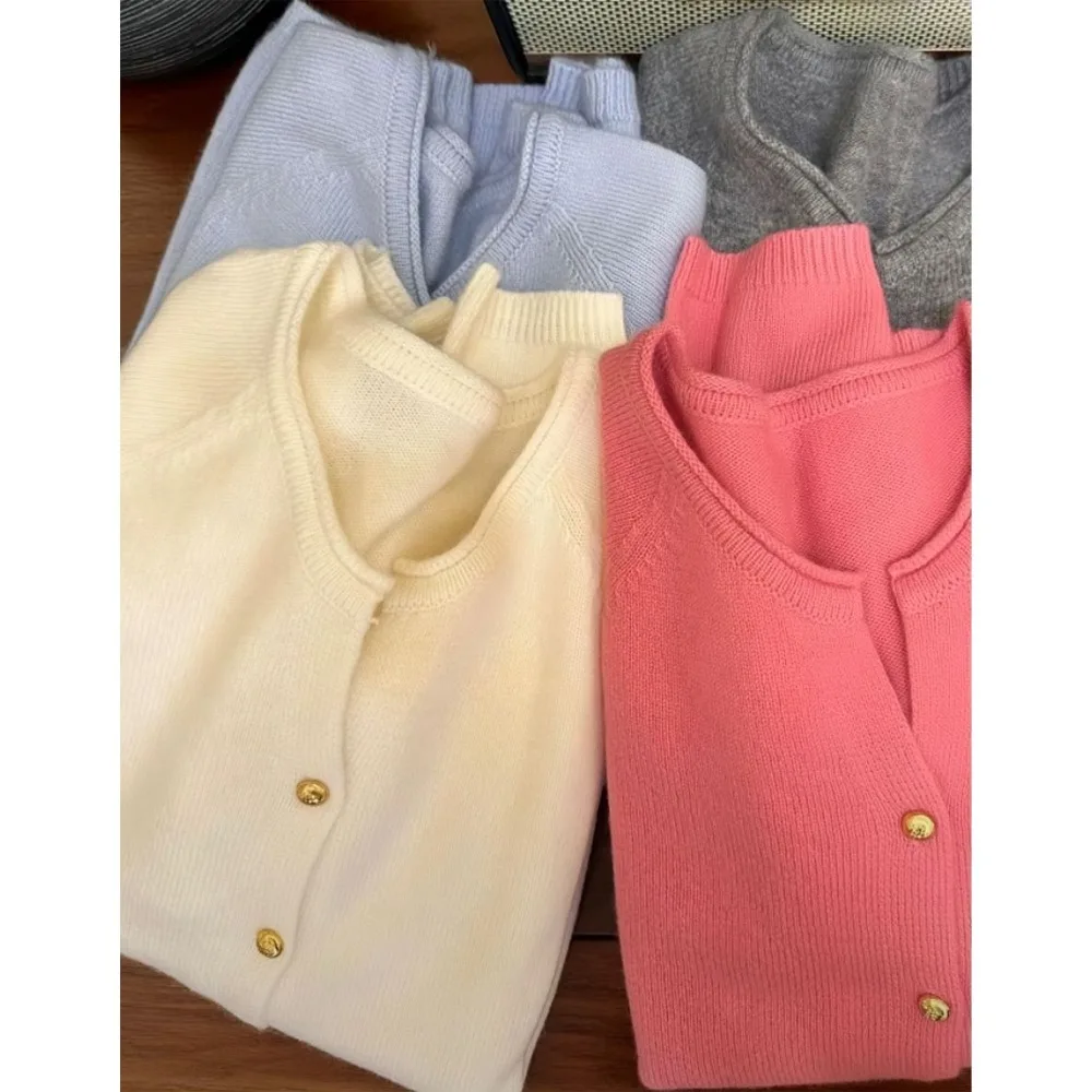 

2023 зимний модный элегантный кардиган из 100% шерсти теплый удобный шерстяной бесшовный вязаный кардиган с круглым вырезом