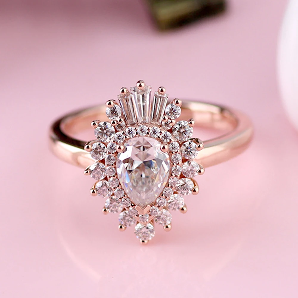 

Luxury Pear Moissanite Solid 10K 14K Rose Gold Banquet Engagement Ring for Women