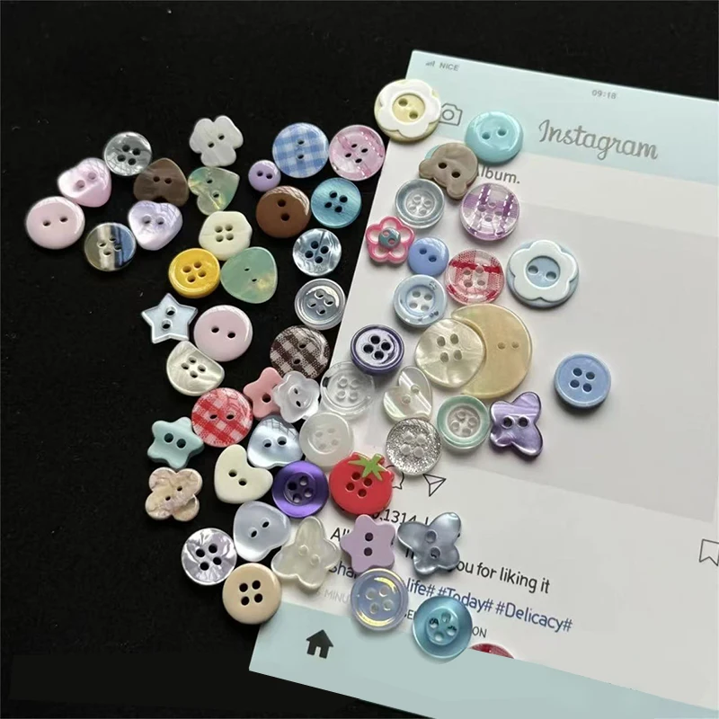 40개 크림색 버튼 블라인드 박스, 혼합 스타일 INS 스타일 장식, DIY 스크랩북 인형 옷 보석 제작 액세서리용