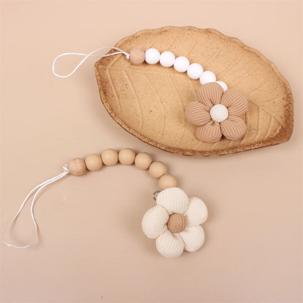 

Cute Flower Baby Beech Wood Pacifier Clip Handmade Cotton Rope Nipple Chain For Baby Nursing Chew Toy Shower Gift Soother Chain