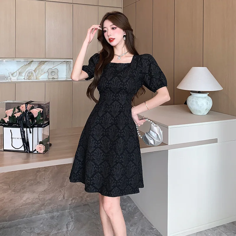 

Puff Short Sleeve Waist-Tight Dress for Women Summer French Hepburn Style Black Dress High-Grade Temperament Slimming Long Dress