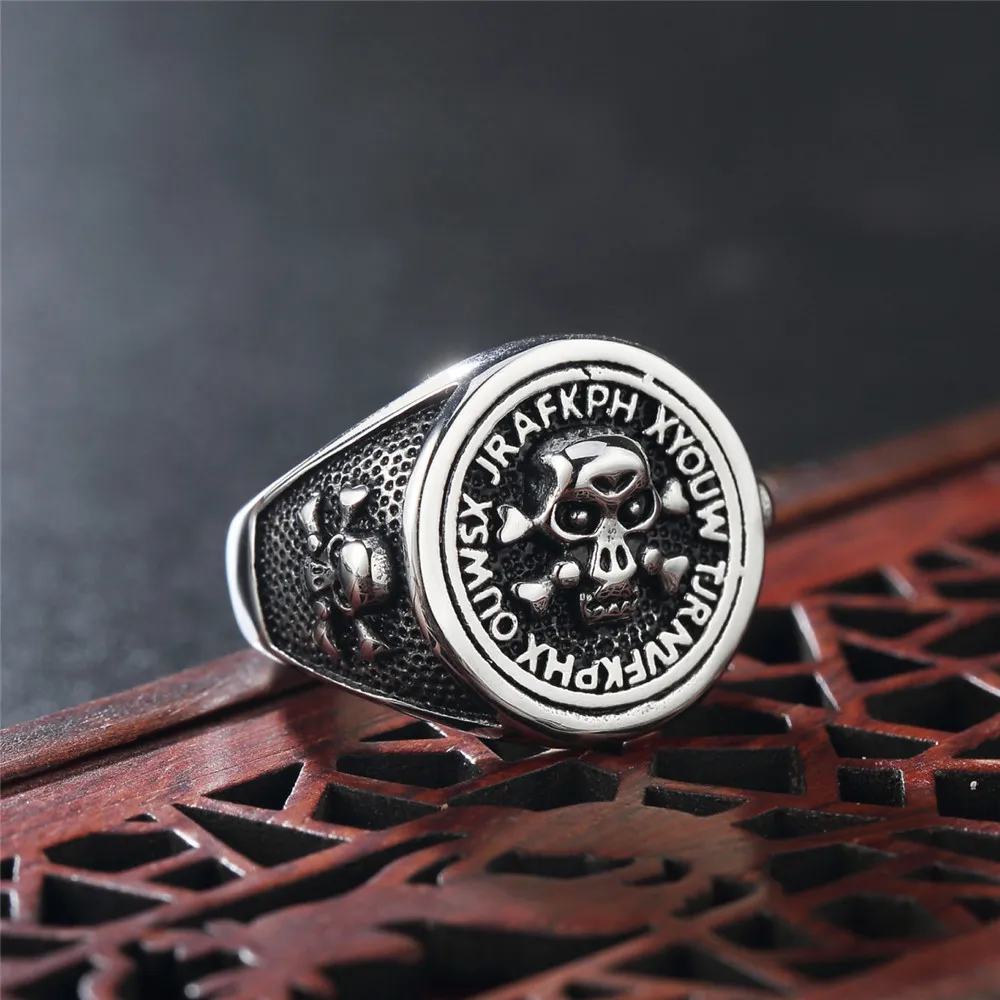 Megin D Stainless Steel Titanium Retro Skull Antique Hip Hop Punk Rings for Men Women Couple Friends Gift Fashion Jewelry Bague