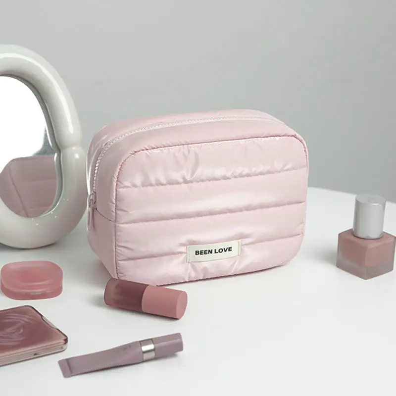 Fashion Large Capacity Makeup Bag Travel Organizer Portable Cosmetic Bag Multifunctional Storage Square Zipper Washbag