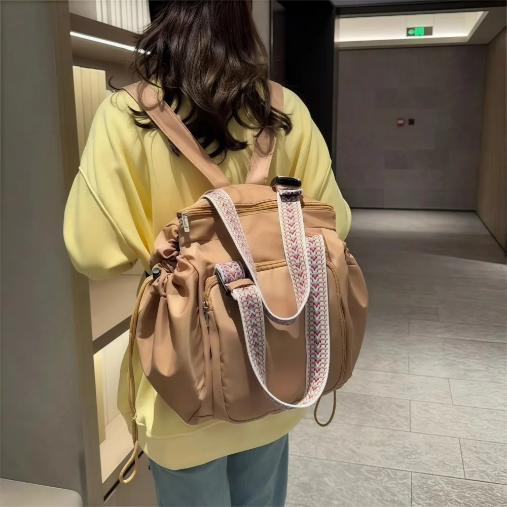 Borsa portaoggetti da viaggio multifunzionale Design a culla Borsa per mamma di grande capacità Borsa tote leggera impermeabile Gita per mamma e bambino