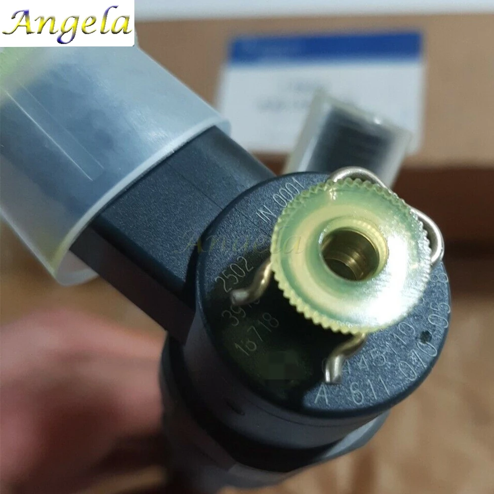 Boschh New Fuel INJECTOR MERCEDEsS BENzZ VITO, E-CLASS A6110700587 0445110012